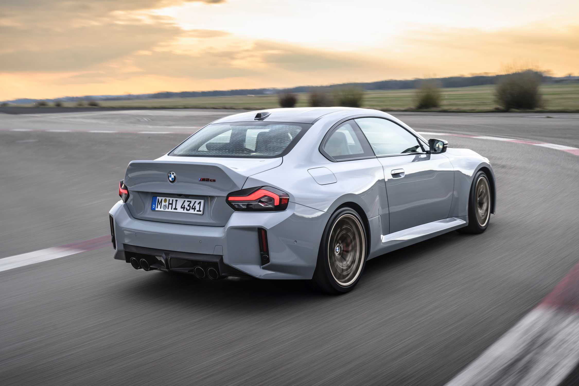 2026 bmw m2 cs