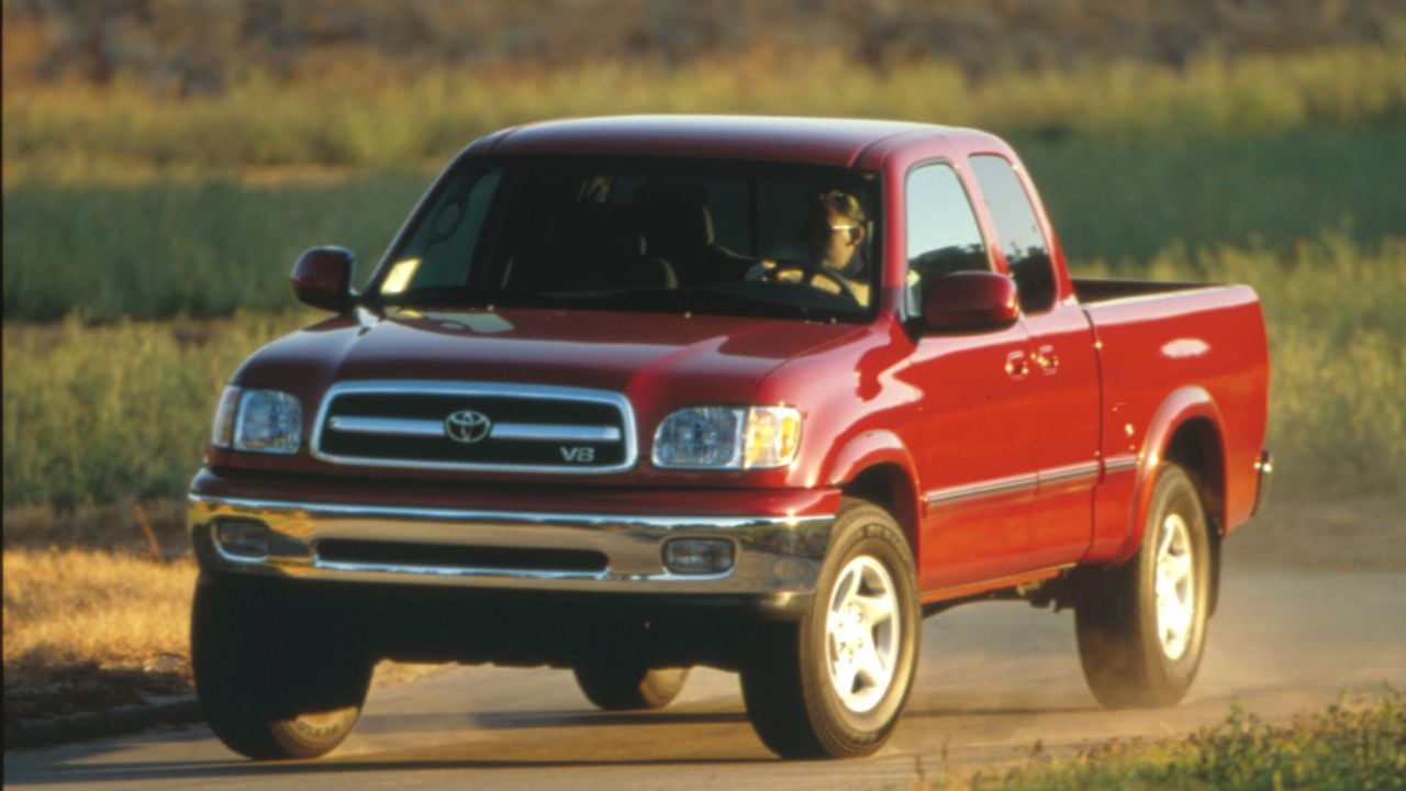 Toyota Tundra (First Generation)
