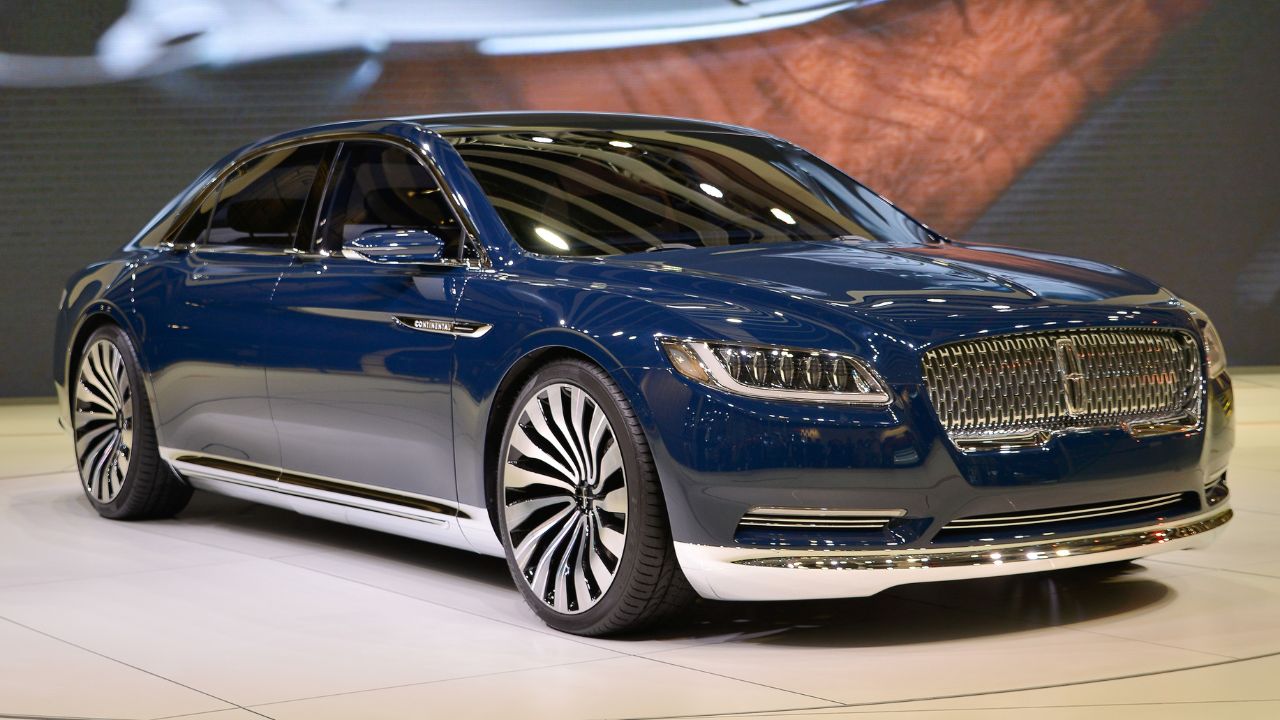 Lincoln Continental 10th Generation