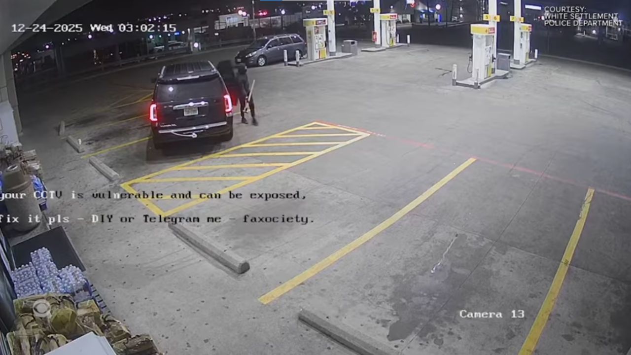 GMC Yukon used in convenience store ATM heist.