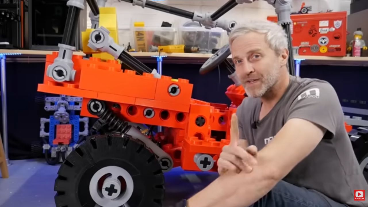 Mat Denton's drivable 1981 LEGO Technic 8845 Dune Buggy.
