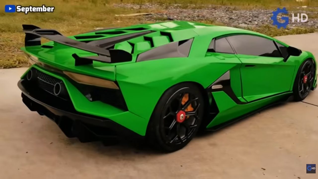Scale Lamborghini model build by @September.