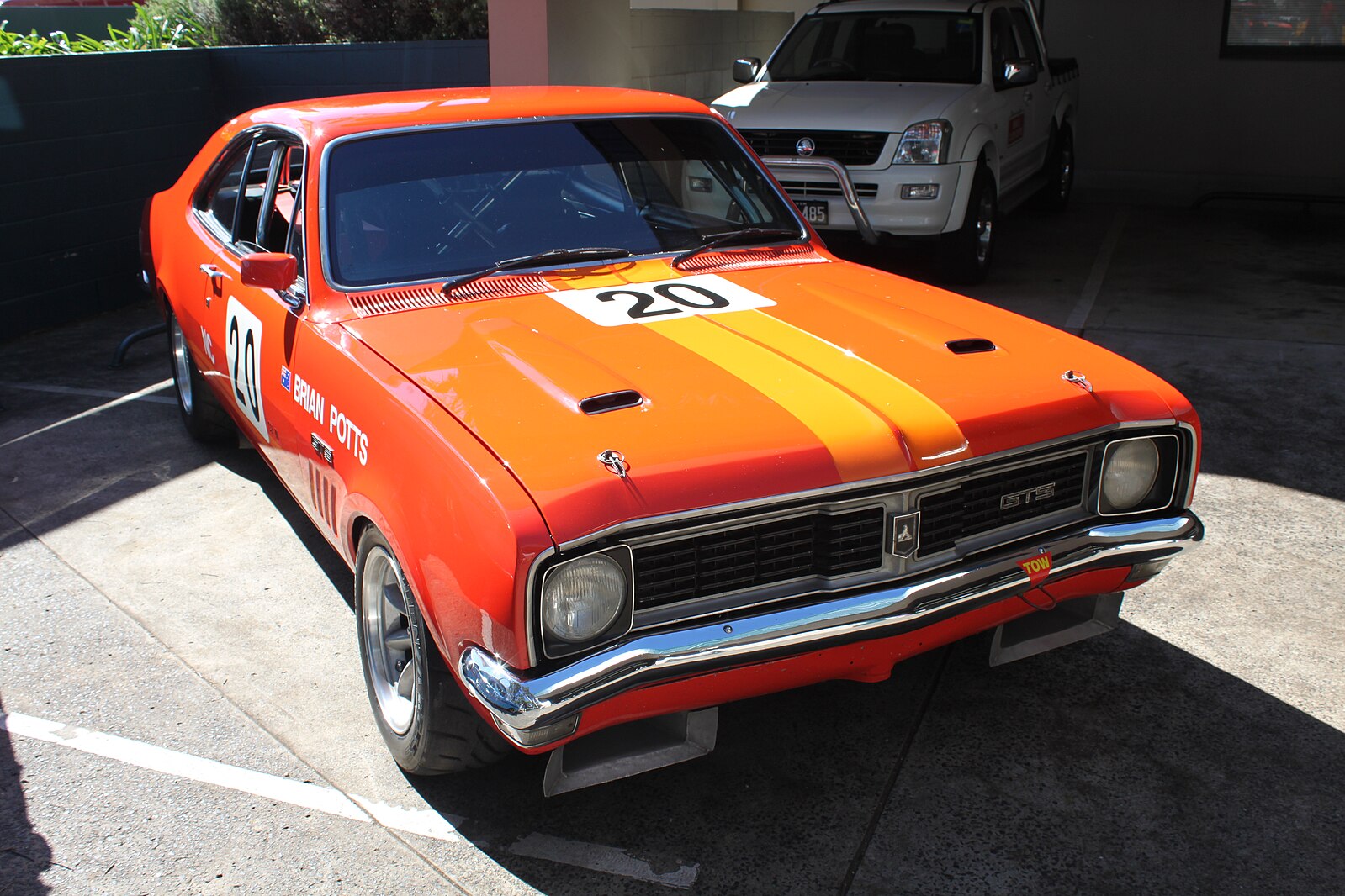 holden monaro ht gts