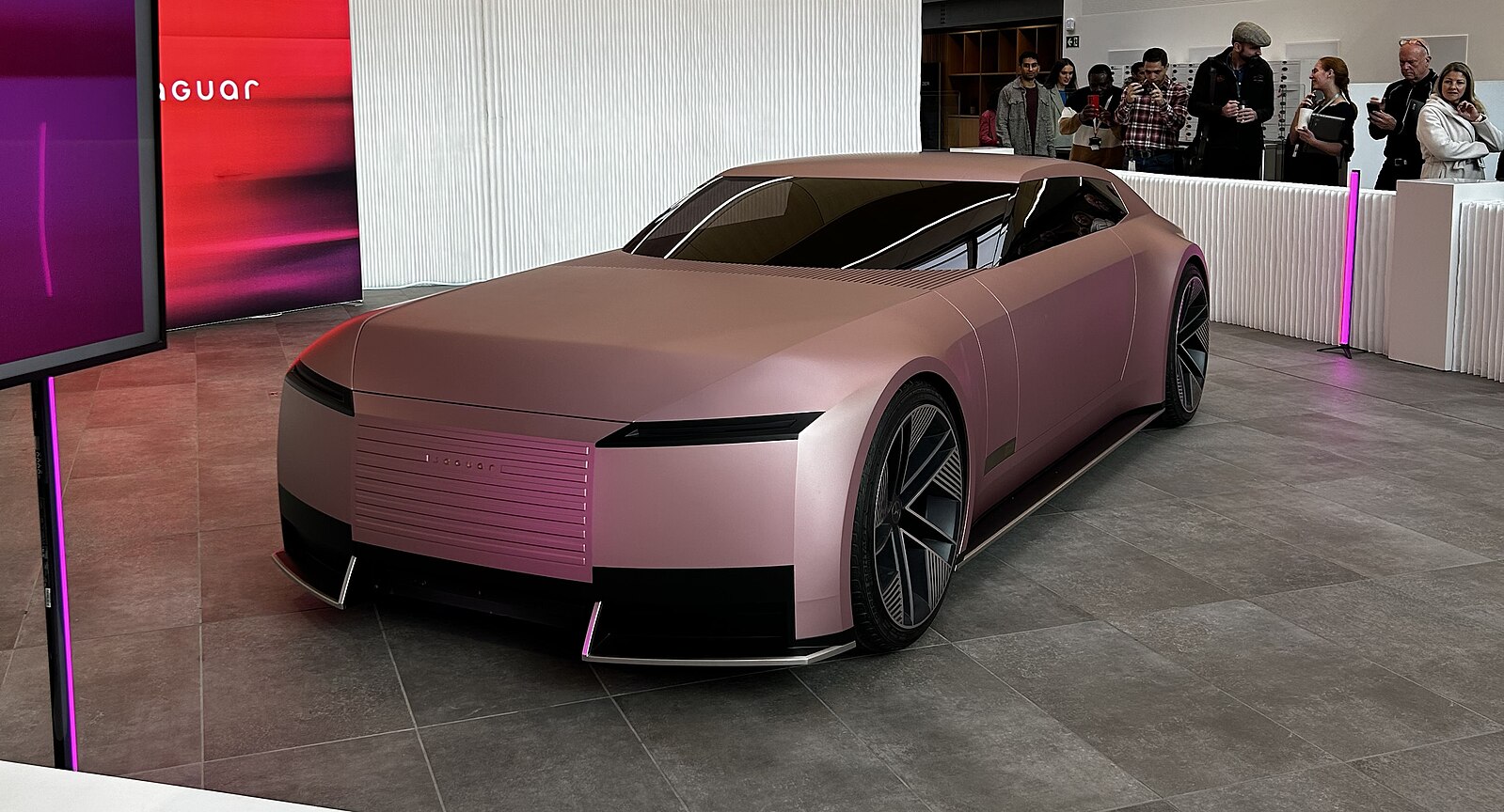 jaguar type 00 concept