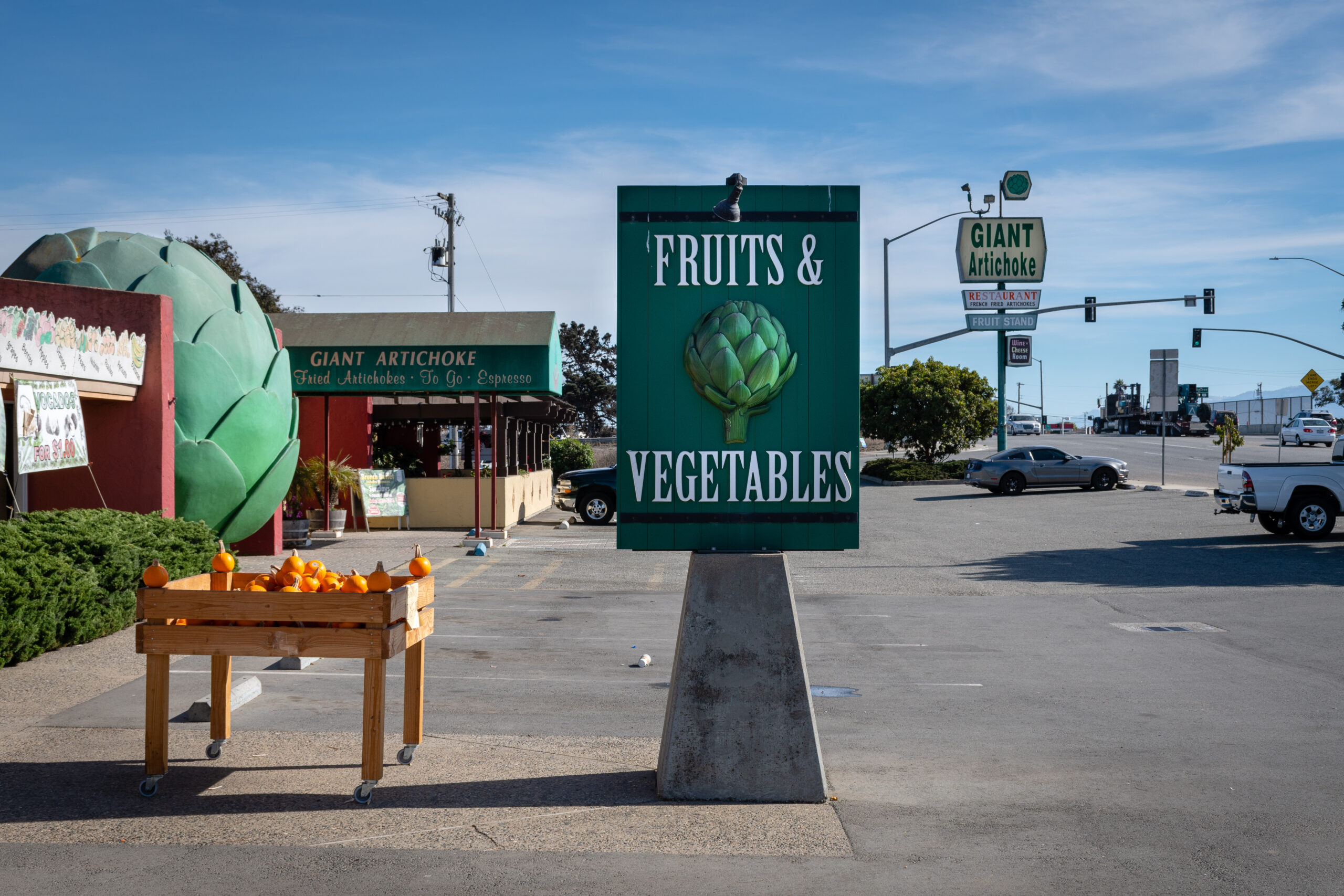 Giant artichoke Fruit and vegetables sign