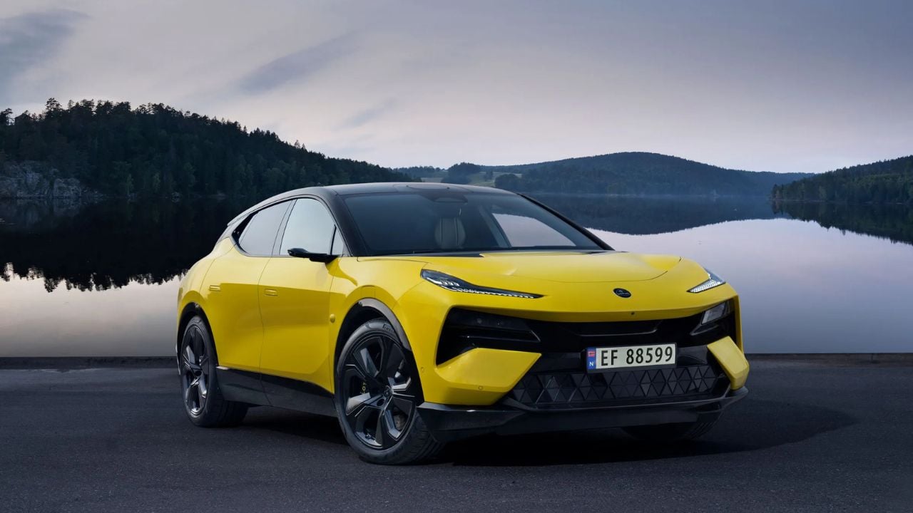 Lotus Eletre SUV front