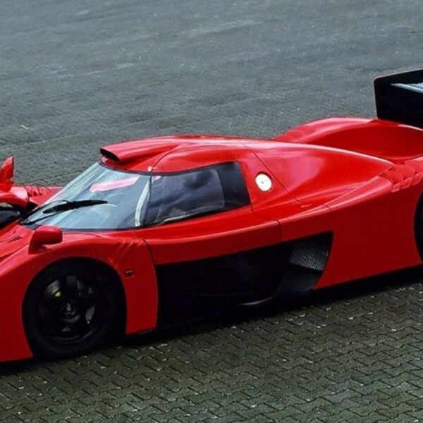 Toyota GT-One
