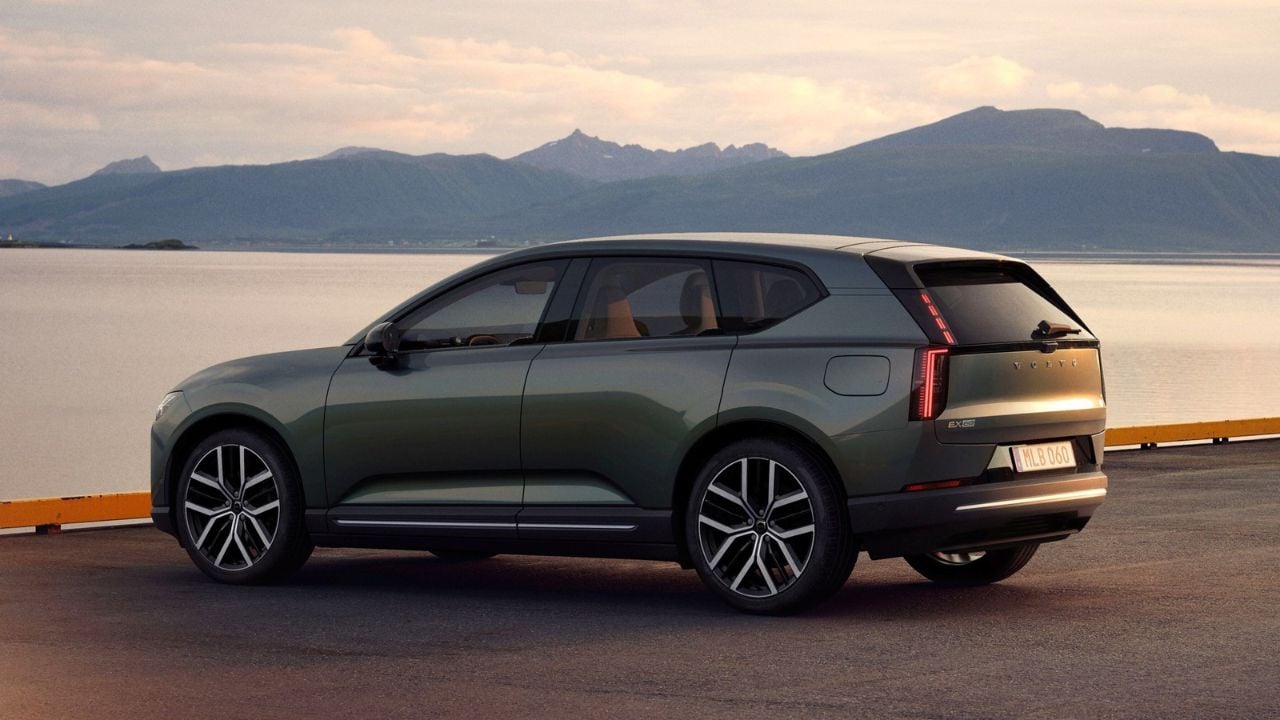 Volvo EX60