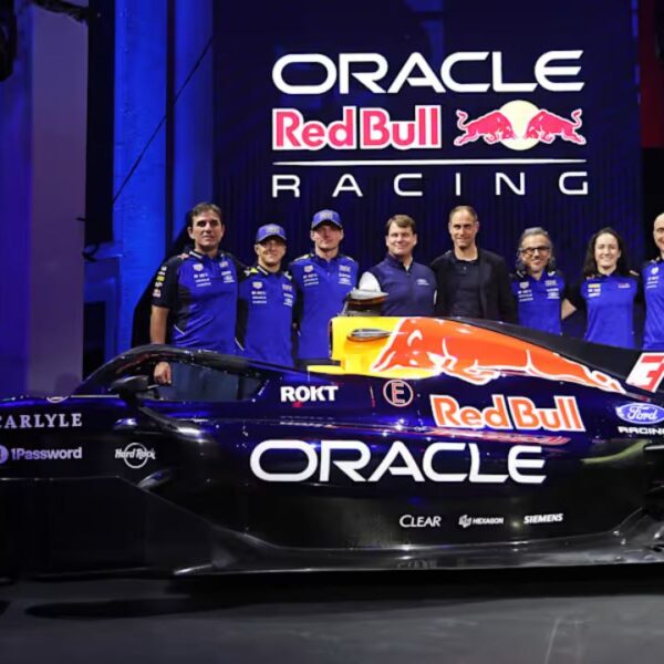 Oracle Red Bull Racing livery.