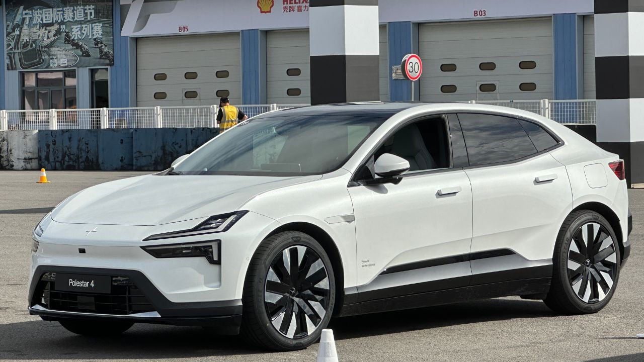 Polestar 4