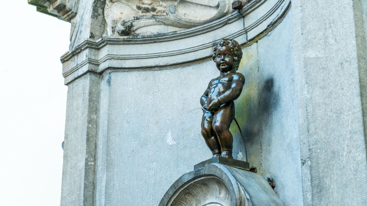 Brussels, Belgium - October 28, 2025: Peeing boy Manneken Pis.