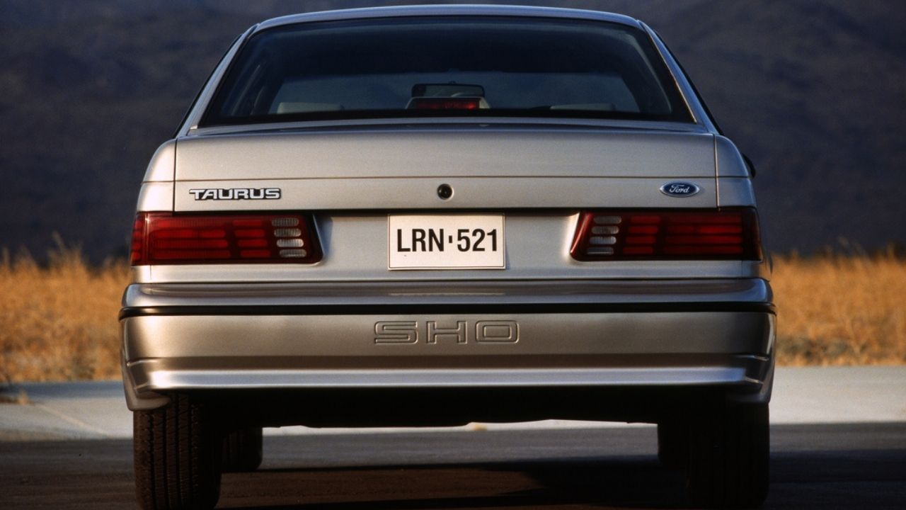 1989 Ford Taurus SHO