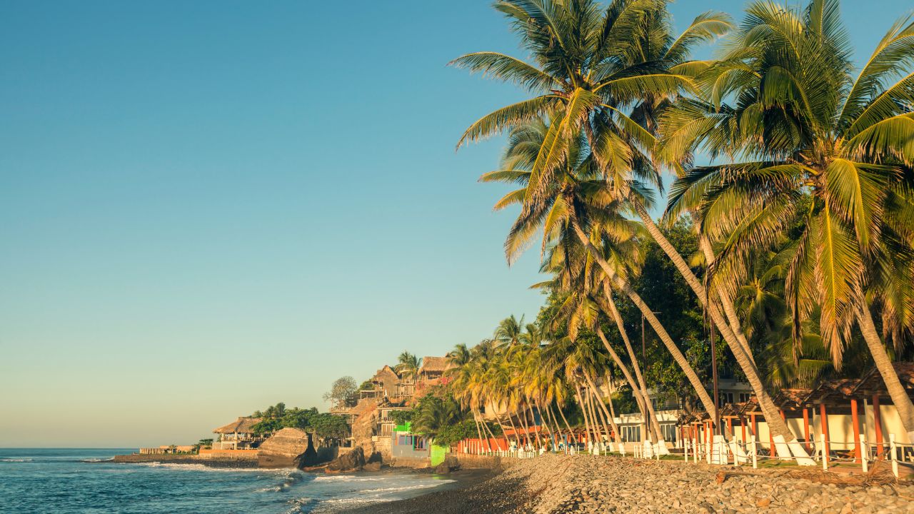 El Tunco Beach in Salvador. El Tunco, El Salvador.