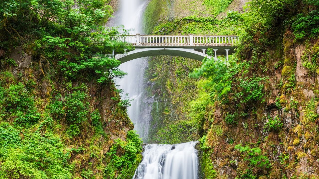 Multnomah Falls, Oregon, USA located in the Columbia River Gorge.