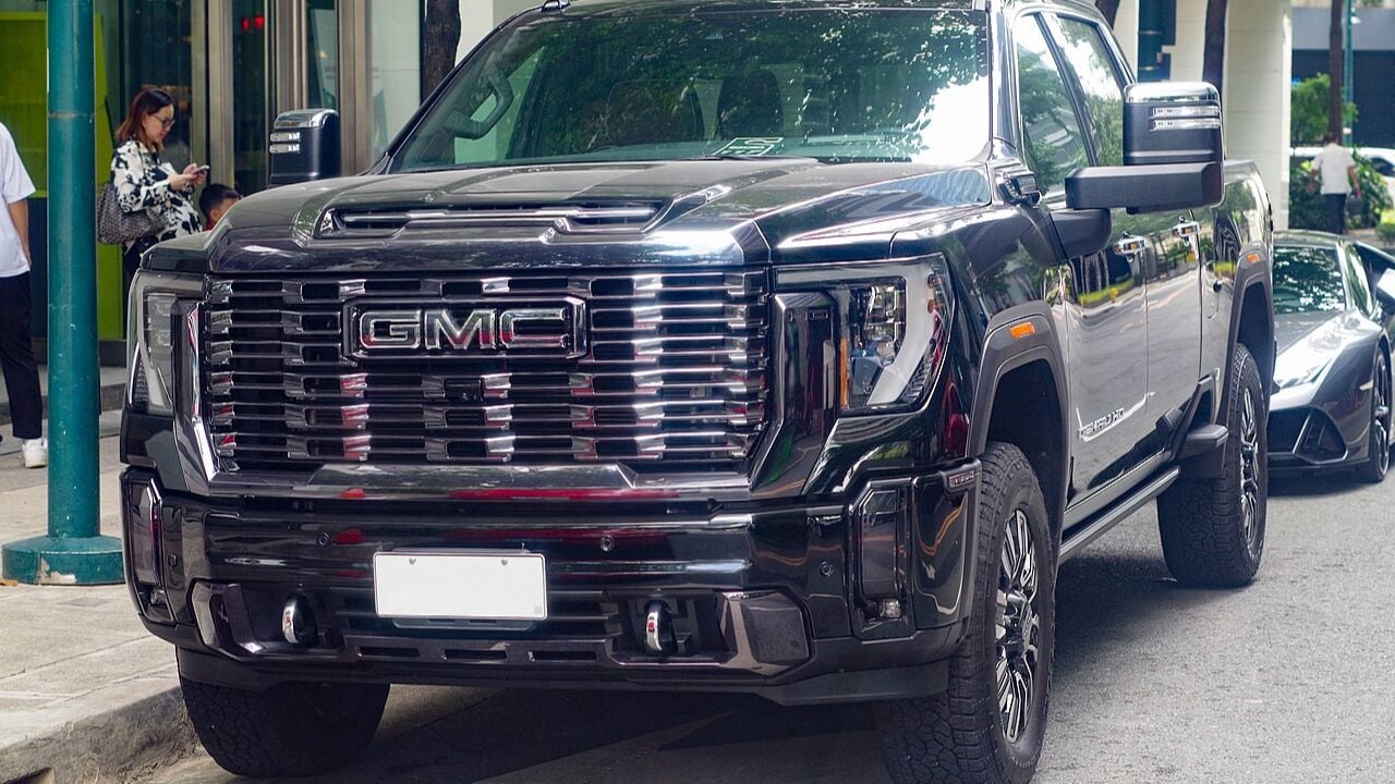 2023 GMC Sierra 2500 HD Denali Ultimate.
