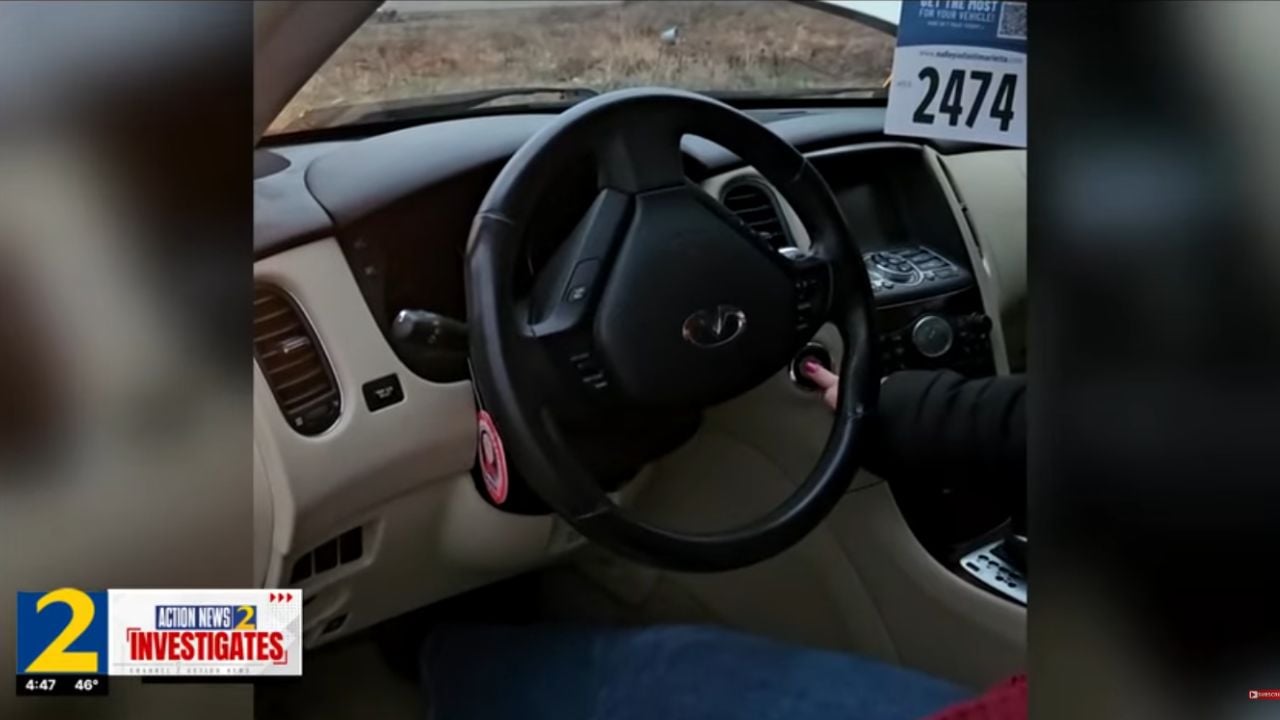 2017 Infiniti QX50 interior.