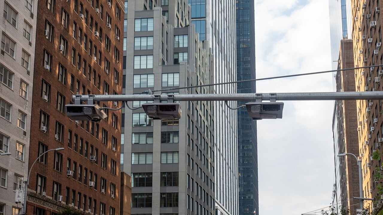 Traffic camera, Congestion pricing cameras W34.