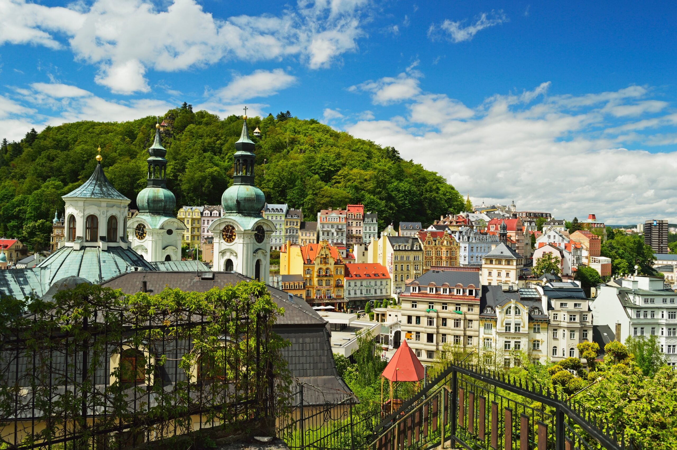shutterstock 2427905101 scaled