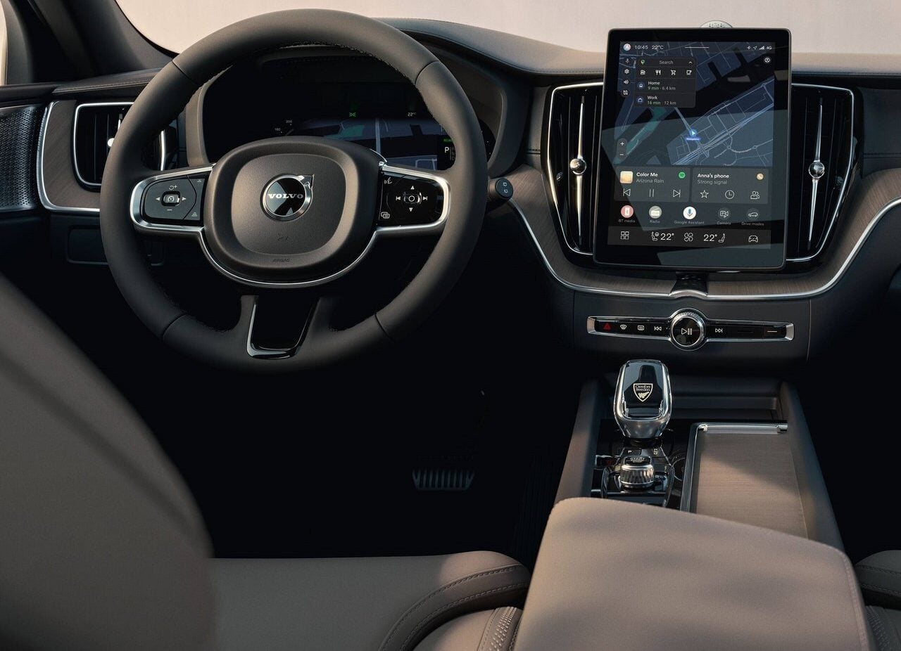 2026 Volvo XC60 cockpit.