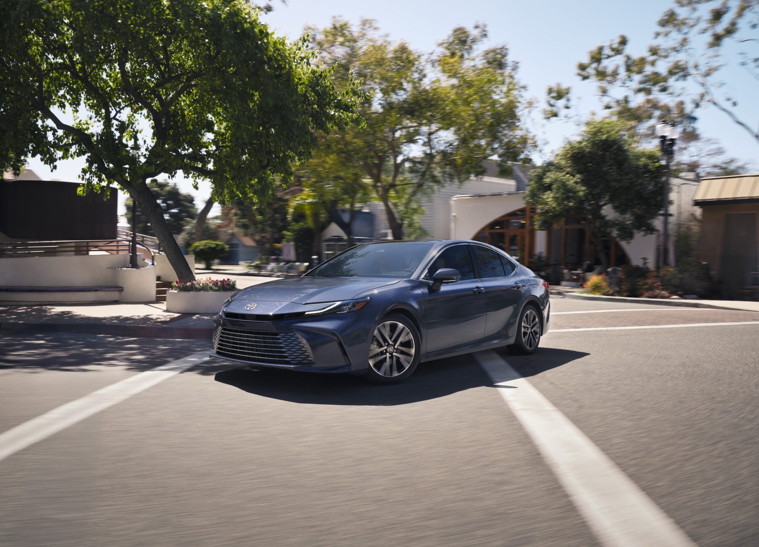 2026 Toyota Camry Hybrid LE