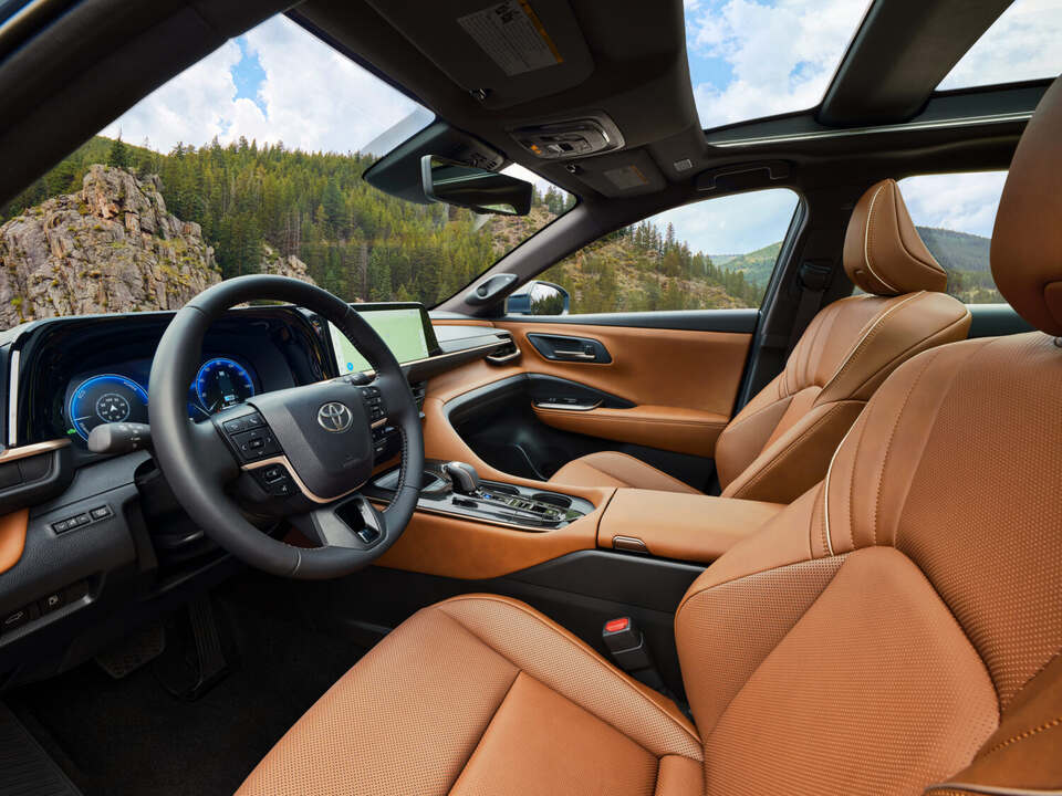 Toyota Crown Signia Interior