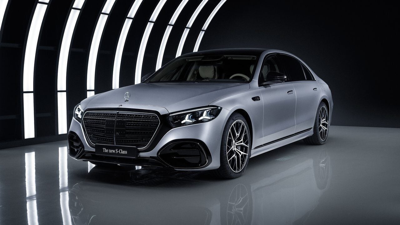 2027 Mercedes-Benz S-Class left profile.