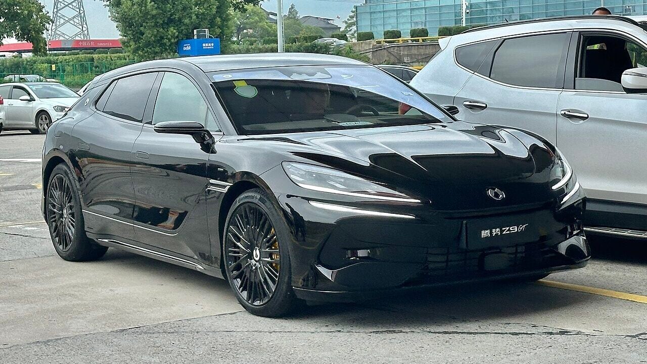 BYD Denza Z9 GT.