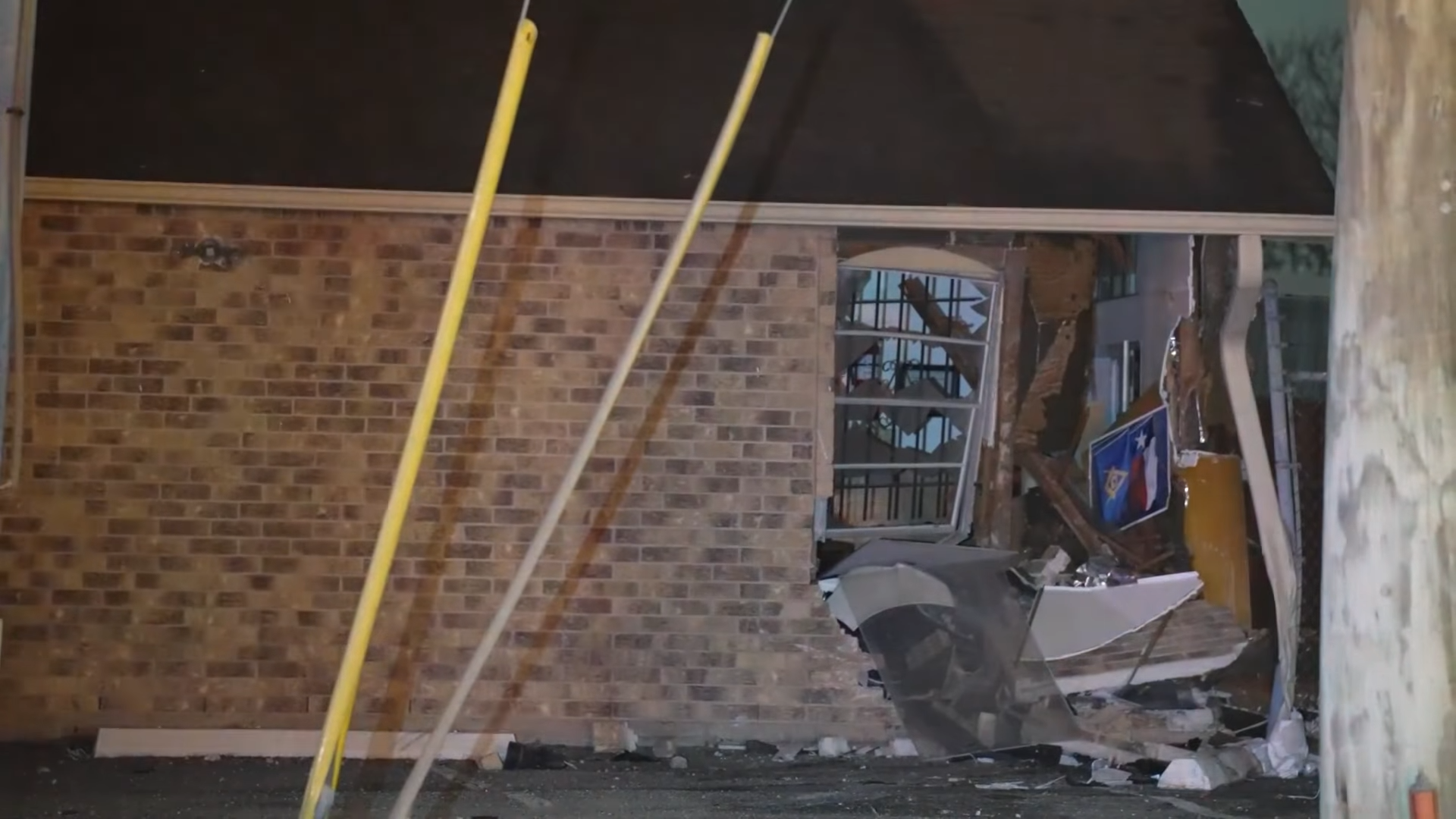 c8 corvette crashes into house in houston