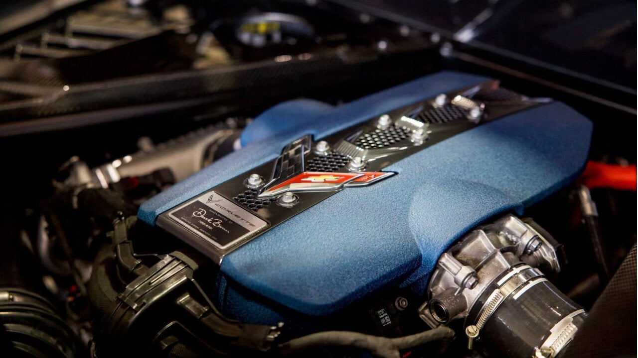 2026 Corvette ZR1 twin turbo V8 LT7 engine