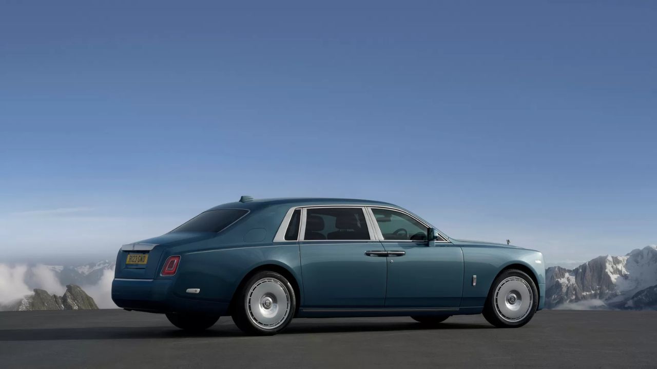 Rolls-Royce Phantom Extended Wheelbase