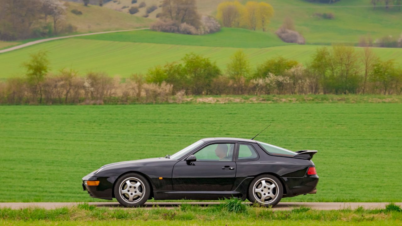 Porsche 968