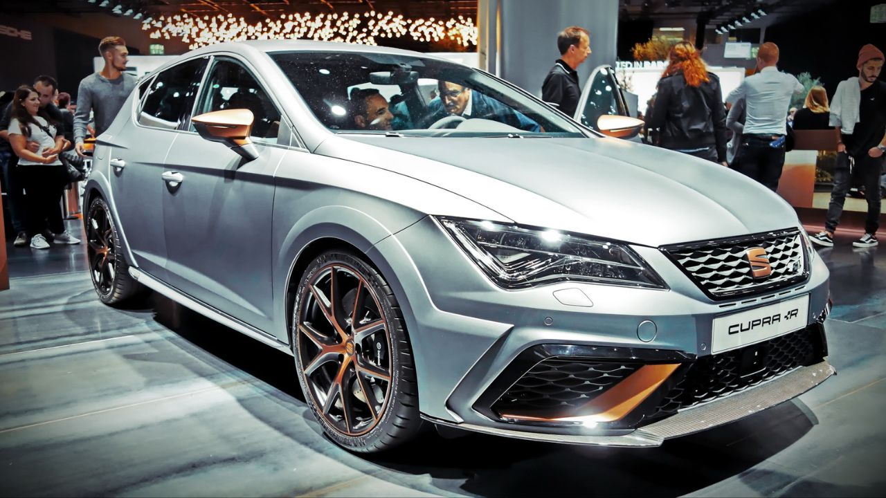 SEAT Leon Cupra R