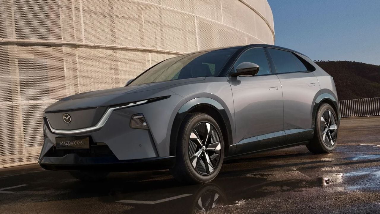 Mazda CX-6e