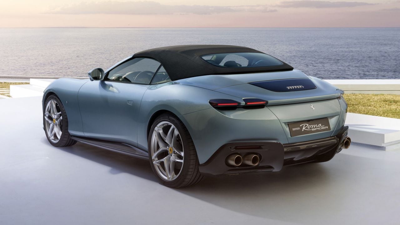 Ferrari Roma Spider