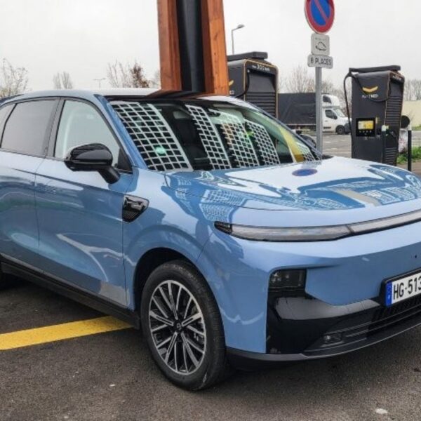 Leapmotor B10