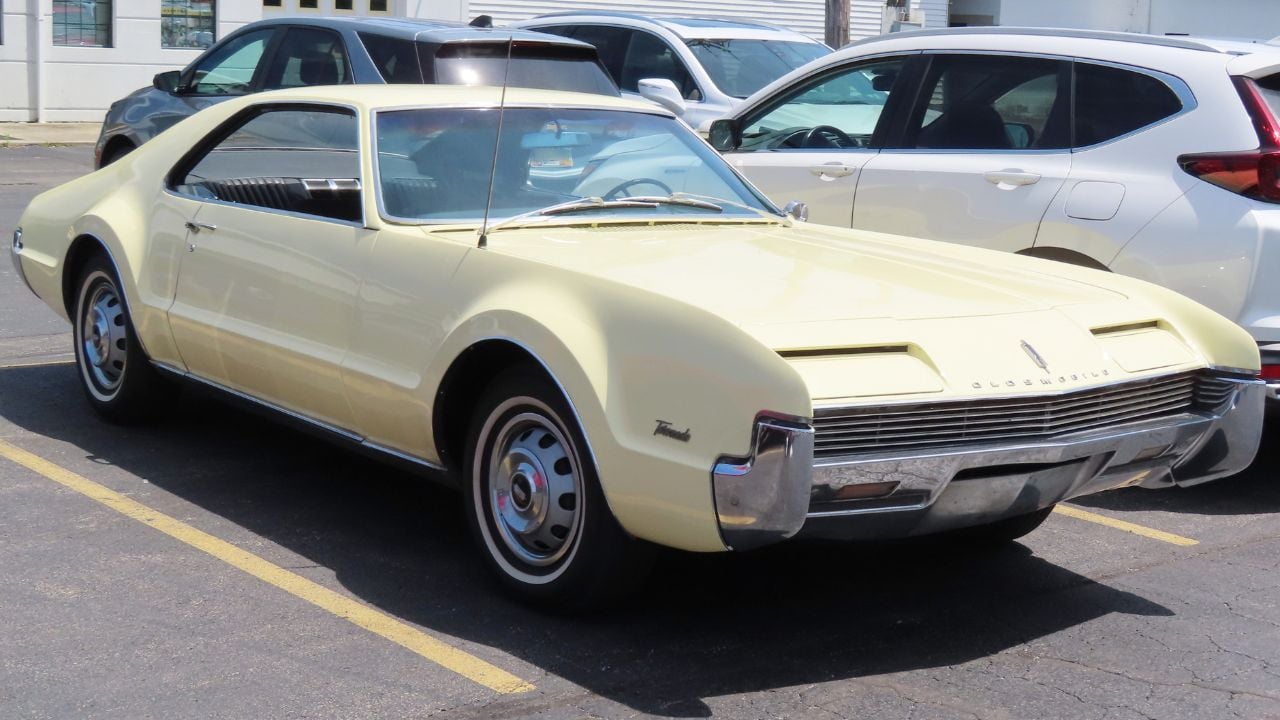 Oldsmobile Toronado