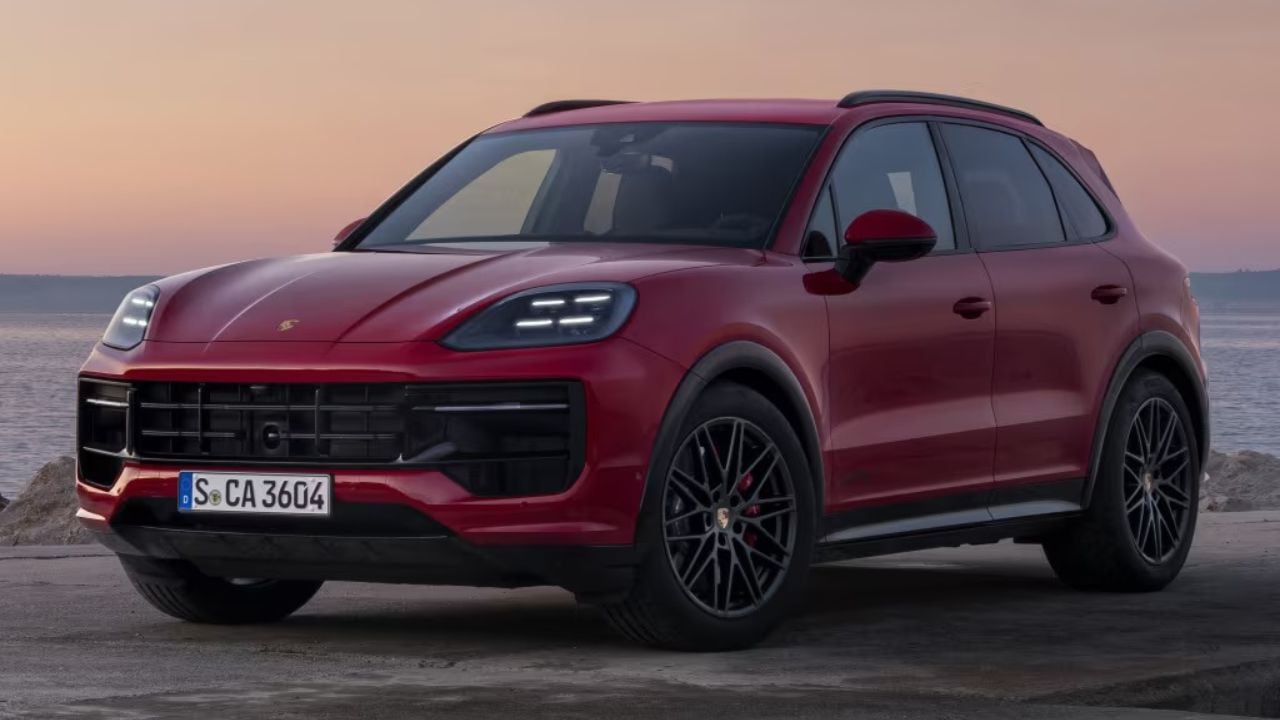 2025 Porsche Cayenne GTS