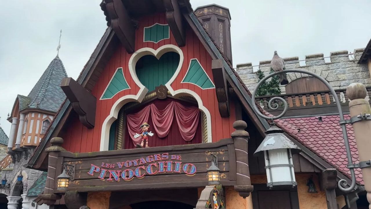 Pinocchio Ride Disneyland Paris