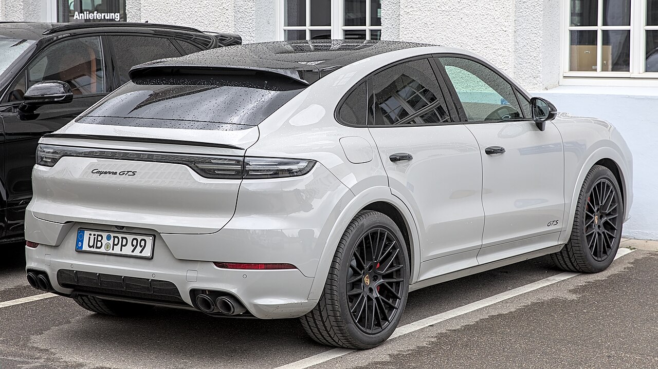 Porsche Cayenne Coupé GTS.