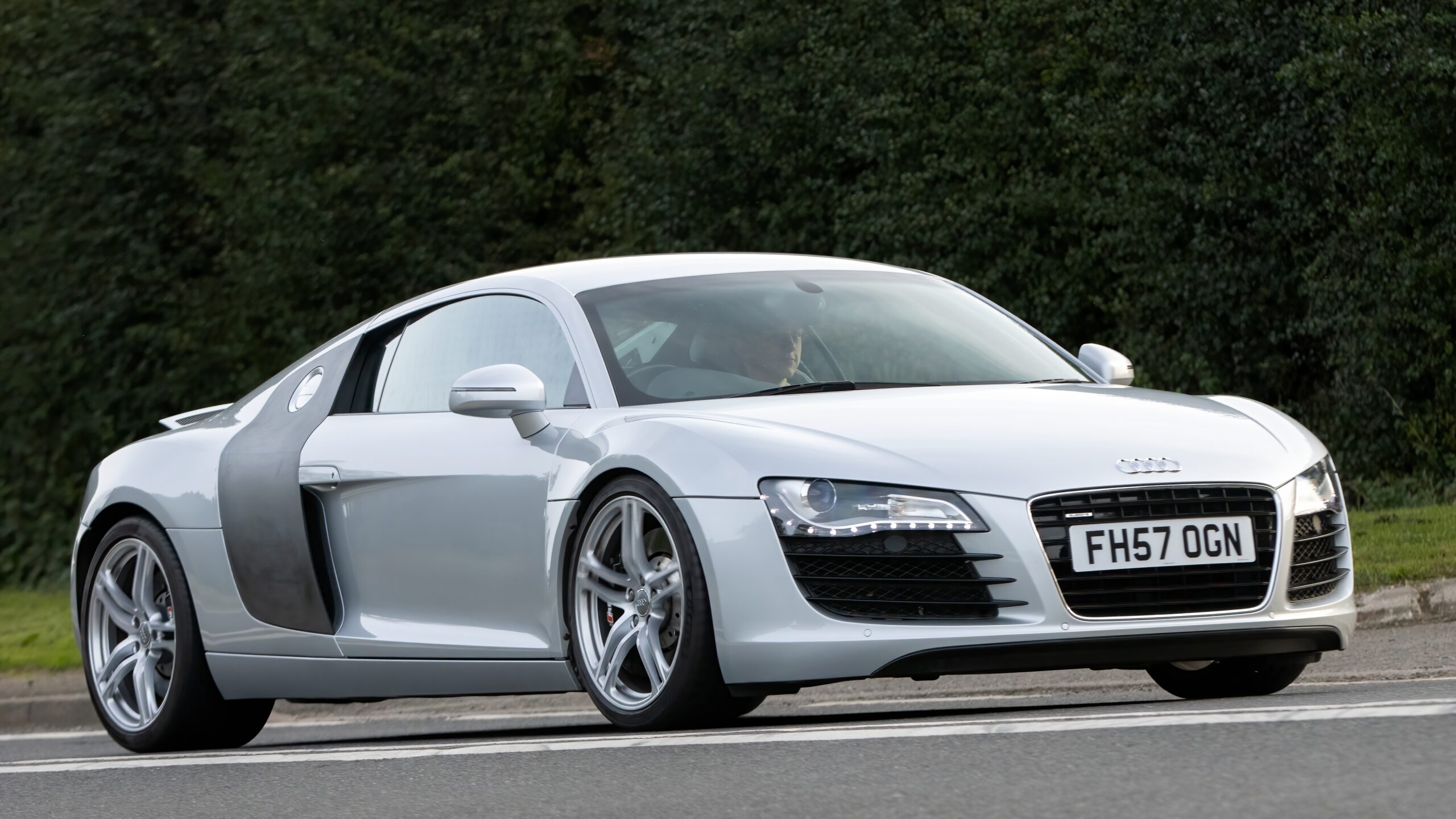 R8 scaled