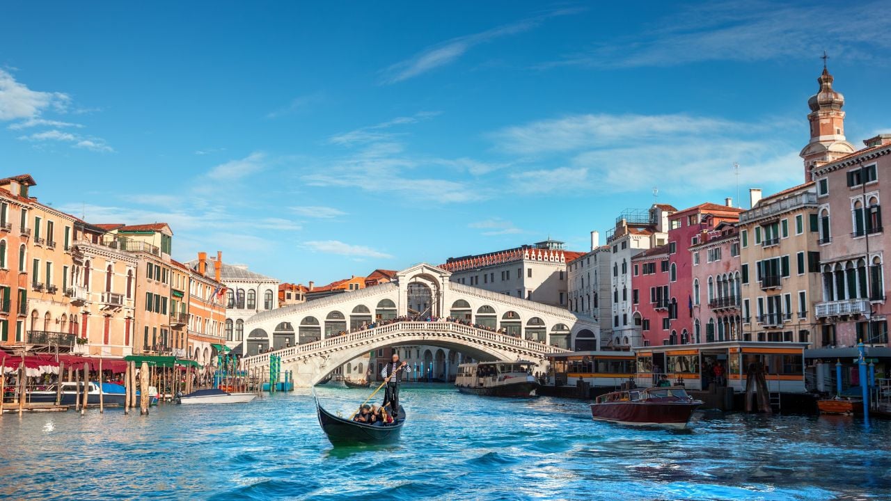 View of the Rialto bridge in Venice