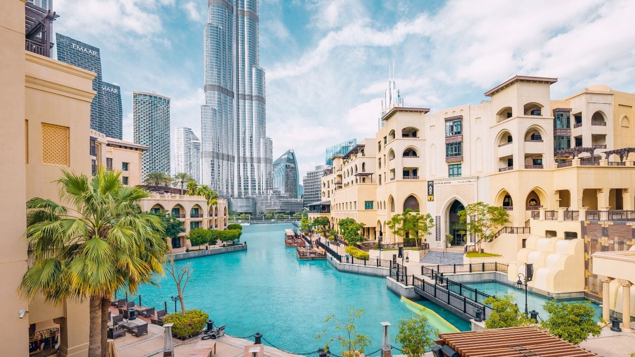 18 January 2023, Dubai, UAE: View of Dubai skyline is absolutely breathtaking, with the Burj Khalifa towering over all other buildings.