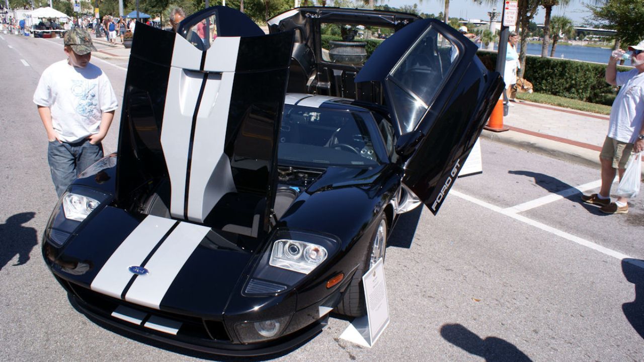 2005 Ford GT