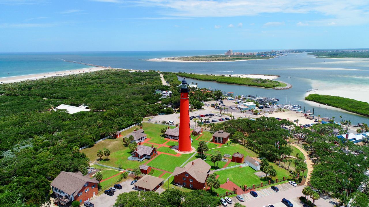 The Ponce de Leon Inlet Light is a lighthouse and museum located at Ponce de León Inlet in Daytona Florida. Created June15 2023