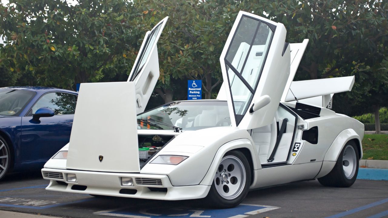 White Lamborghini Countach