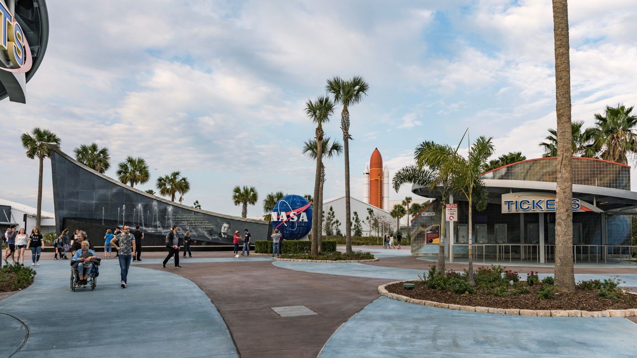 KENNEDY SPACE CENTER, FLORIDA, USA - FEBRUARY 18, 2017: Entry to NASA at Kennedy Space Center, Apollo Saturn V Center at Kennedy Space Center, Orlando, Florida.KENNEDY SPACE CENTER, FLORIDA, USA - FEBRUARY 18, 2017: Entry to NASA at Kennedy Space Center, Apollo Saturn V Center at Kennedy Space Center, Orlando, Florida.