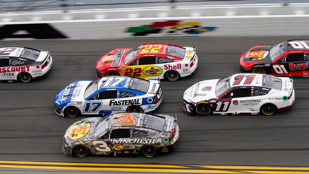 Feb 16, 2025-Daytona Beach, FL; CHRIS BUESCHER (17) of Prosper, TX drives on track during the Daytona 500 at the Daytona International Speedway in Daytona Beach FL.