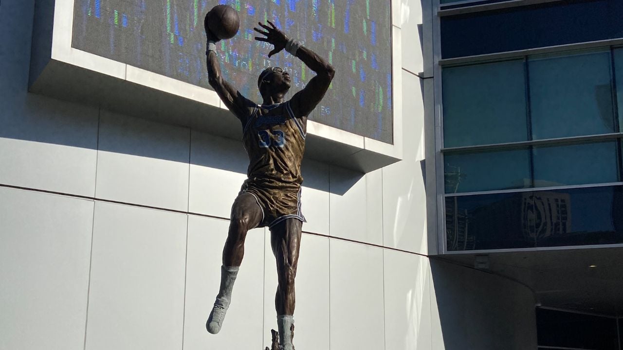 Los Angeles, California, USA, June 20, 2022: Crypto.com Arena Star Plaza. Kareem Abdul-Jabbar Bronze Statue.
