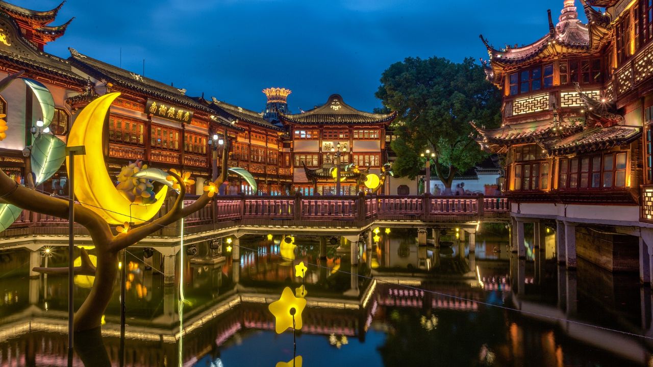 Yu Garden beside the City God Temple in Shanghai.