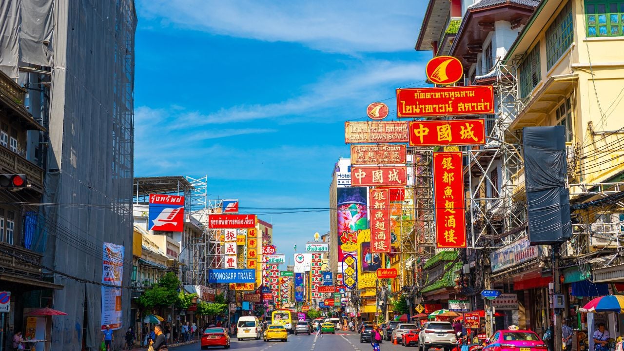 China Town Bangkok, Thailand. November 23, 2025: Sunny day Yaowarat Road Chinatown of Bangkok. is an important landmark street perfect blend of Chinese and Thai art and culture. Bangkok, Thailand